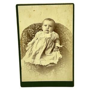 Child Vintage Cabinet Card Photograph‎ Landis (?) & Gilmore, Garrett Ind
